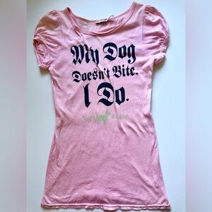 Juicy Couture My Dog Doesn’t BiteI Do Light Pink Puffy Sleeve Tee Shirt M